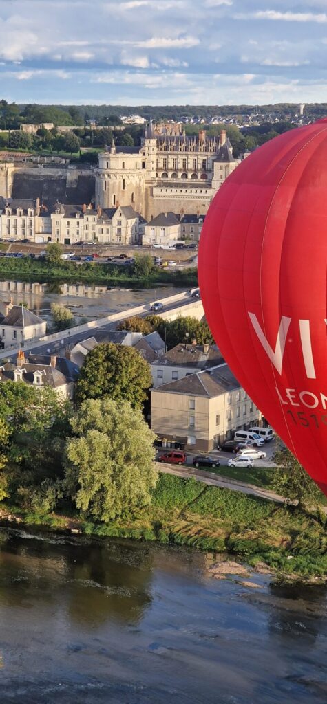 Vol en montgolfière au dessus de Clos Lucé