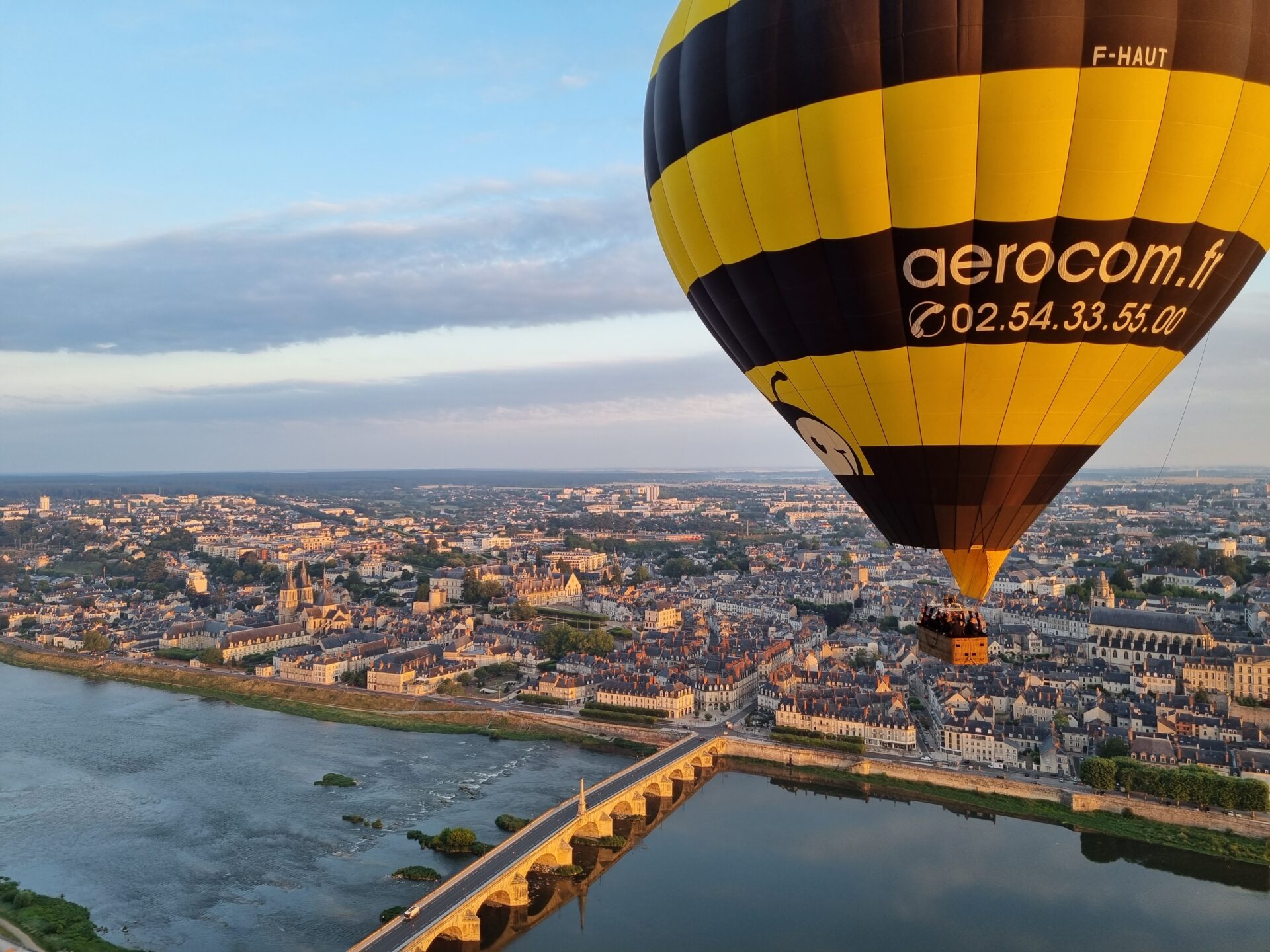 Survol en montgolfière, Château de Blois