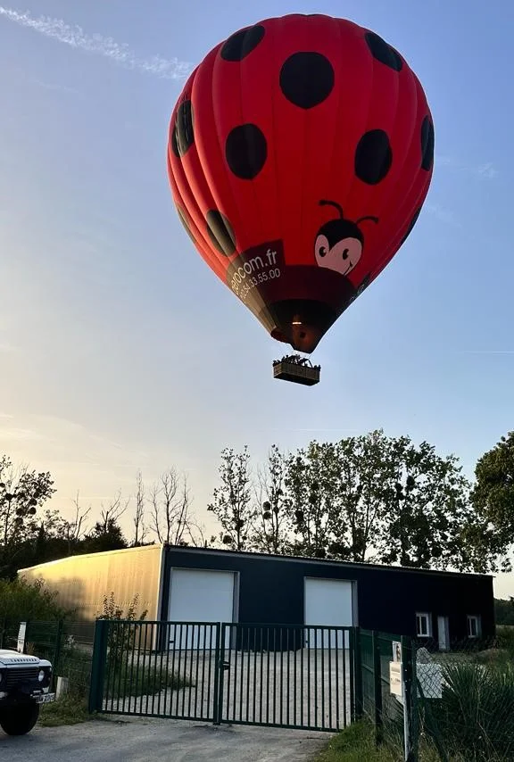 Montgolfière Aérocom